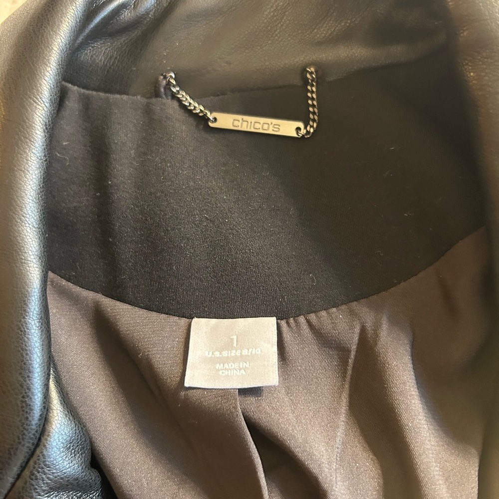 CHICO’S TWEED & FAUX LEATHER MOTO JACKET SILVER TONE HARDWARE WOMEN’S SIZE 1 - Picture 4 of 10